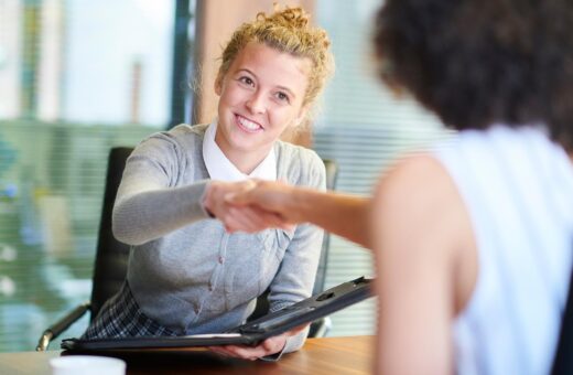 How to Land Entry Level Jobs Fast — A Pract Guide for Job Seekers